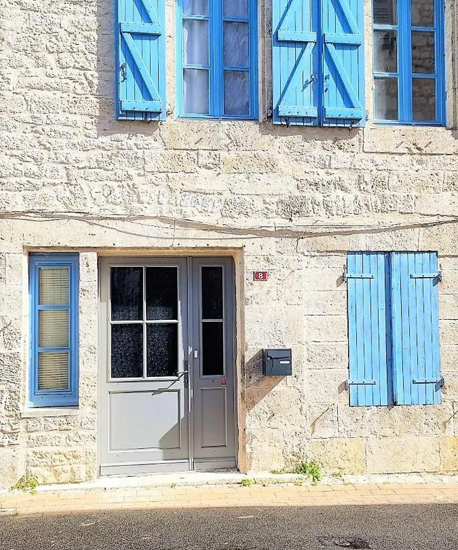 Holiday home Maison Familiale Du Quercy Montpezat-de-Quercy